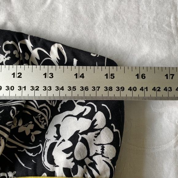 Jolie Black + White Floral Print Strapless Mini/Midi Pleated Dress Size 10 - Picture 10 of 15